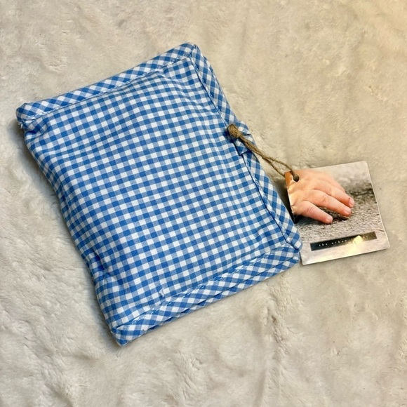 Sale! NEW Urban Infant Feeding Kit Bib Spoon Pack Baby Blue White Gingham Velcro - Picture 3 of 11